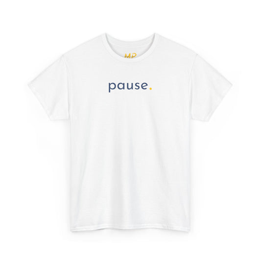 Pause. Tee